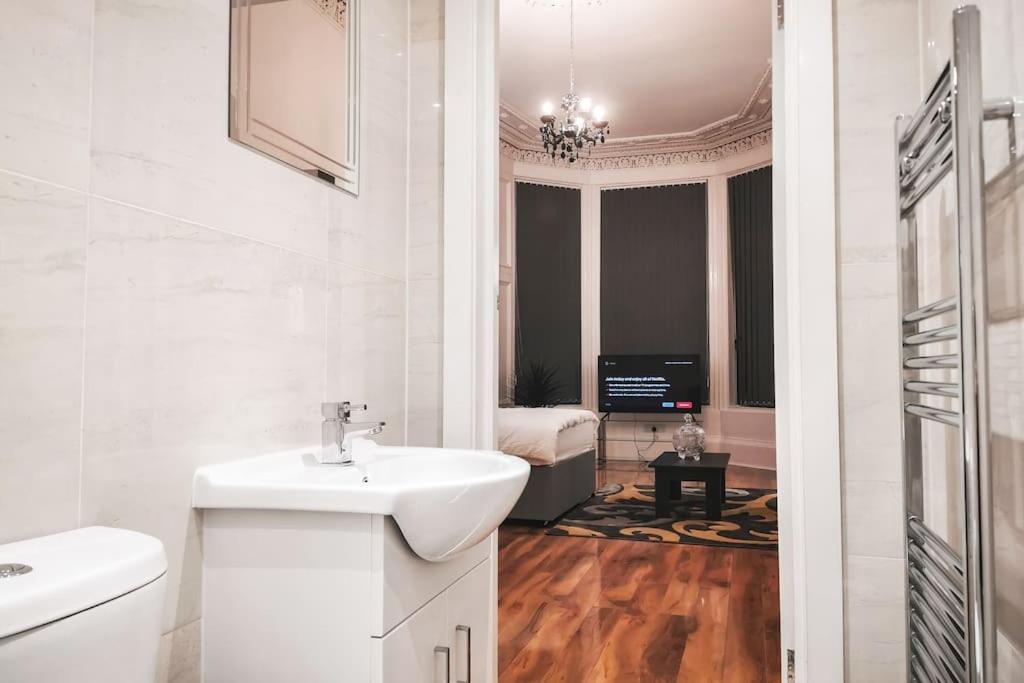 S.H Apartments Glasgow Ngoại thất bức ảnh